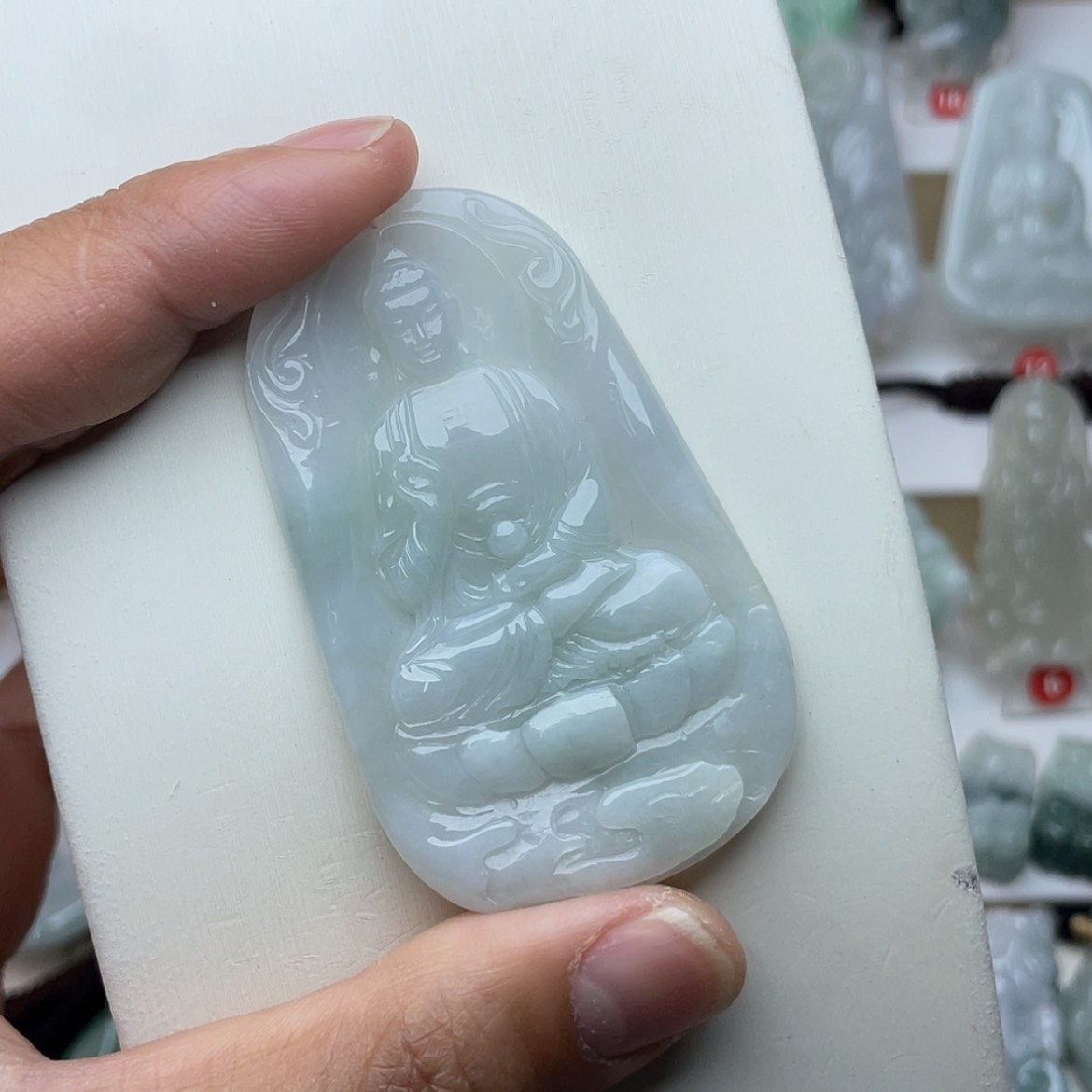 【闪购商品】翡翠颈饰未镶嵌翡翠