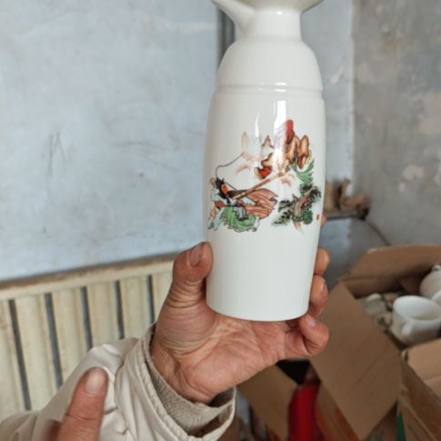 库存微瑕三打白骨精温酒壶