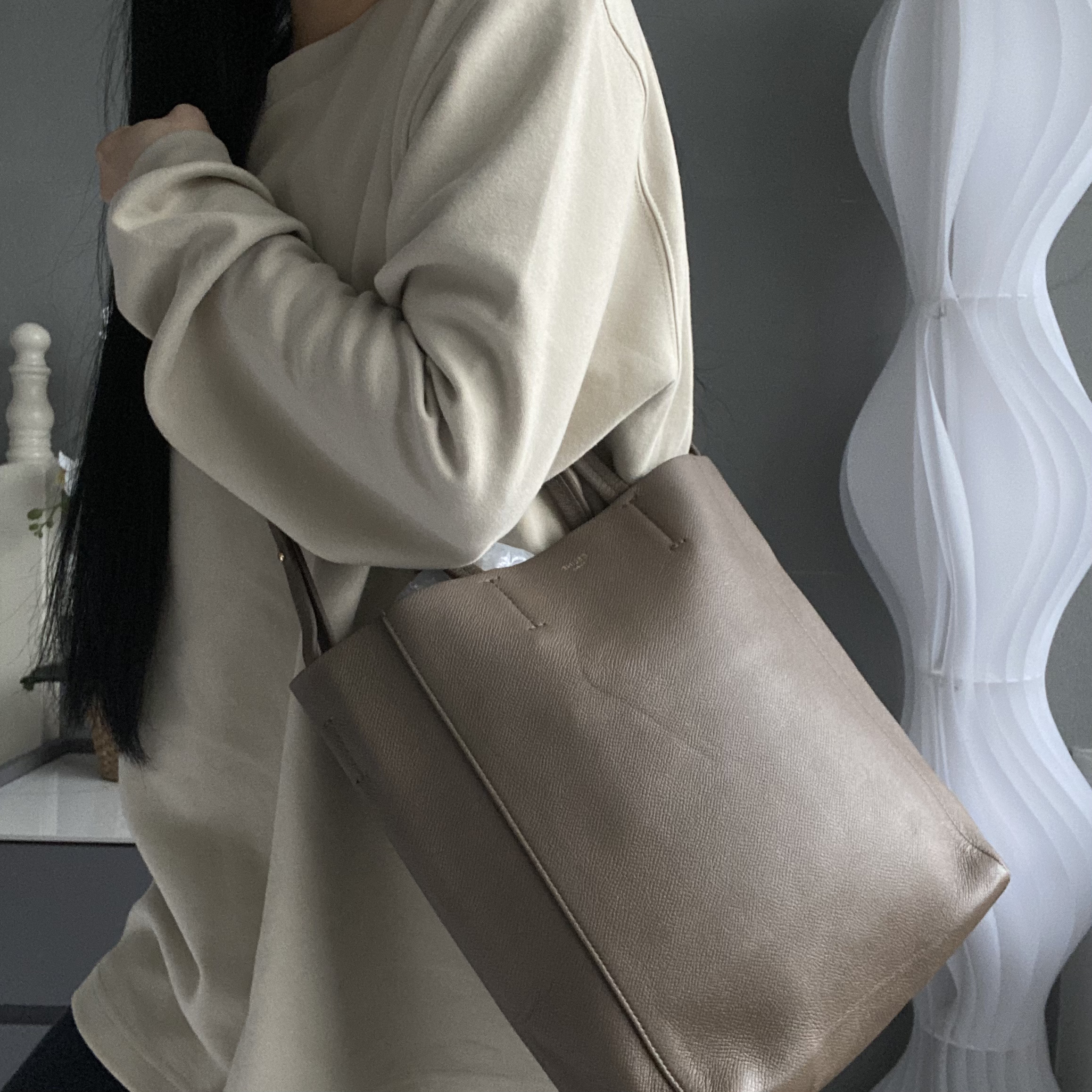 95新 Celine/思琳 【可】大象灰琴谱cabas手提斜挎包 88 1122