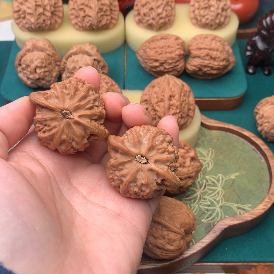 摩***生把件文玩核桃核桃