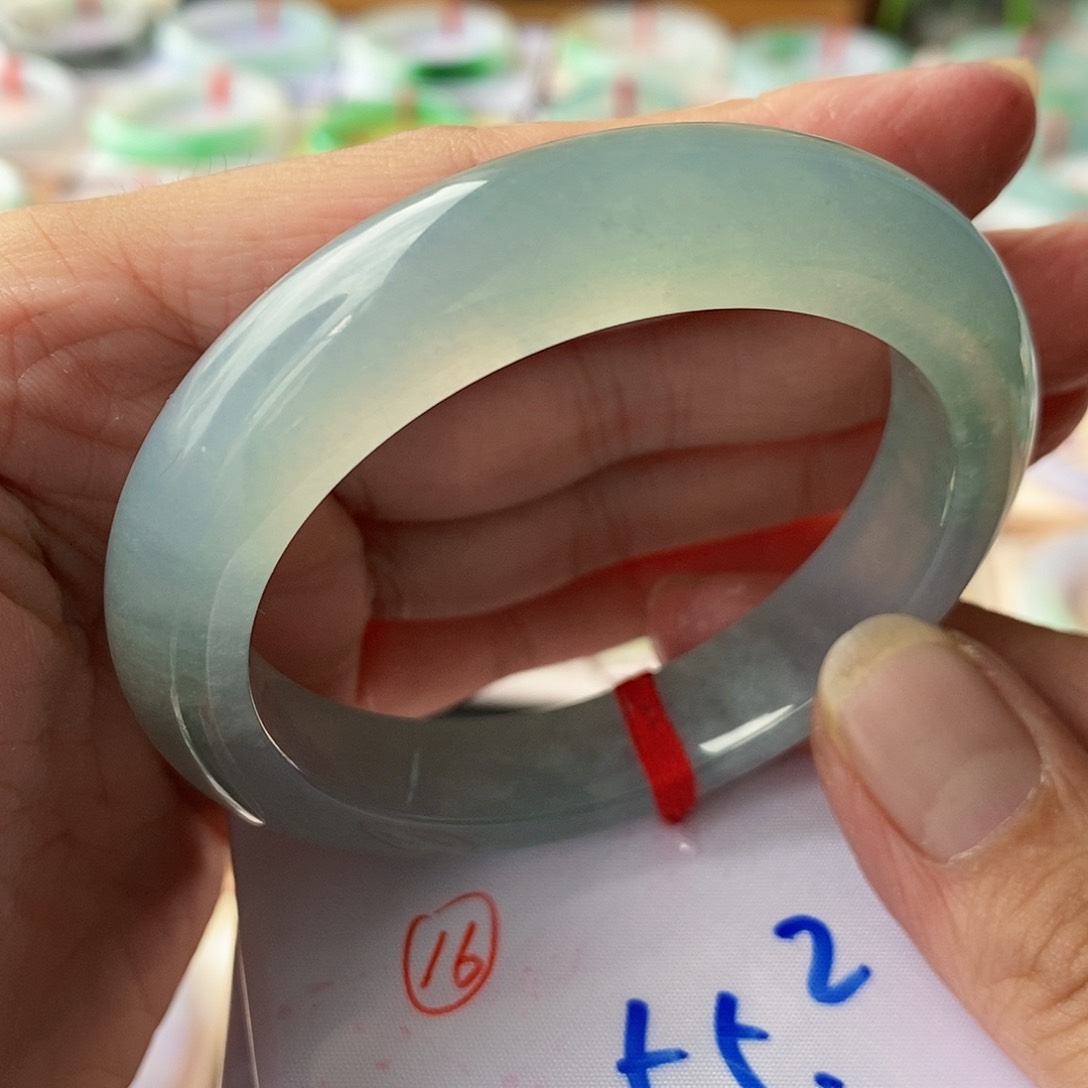 翡翠手镯未镶嵌16号链接