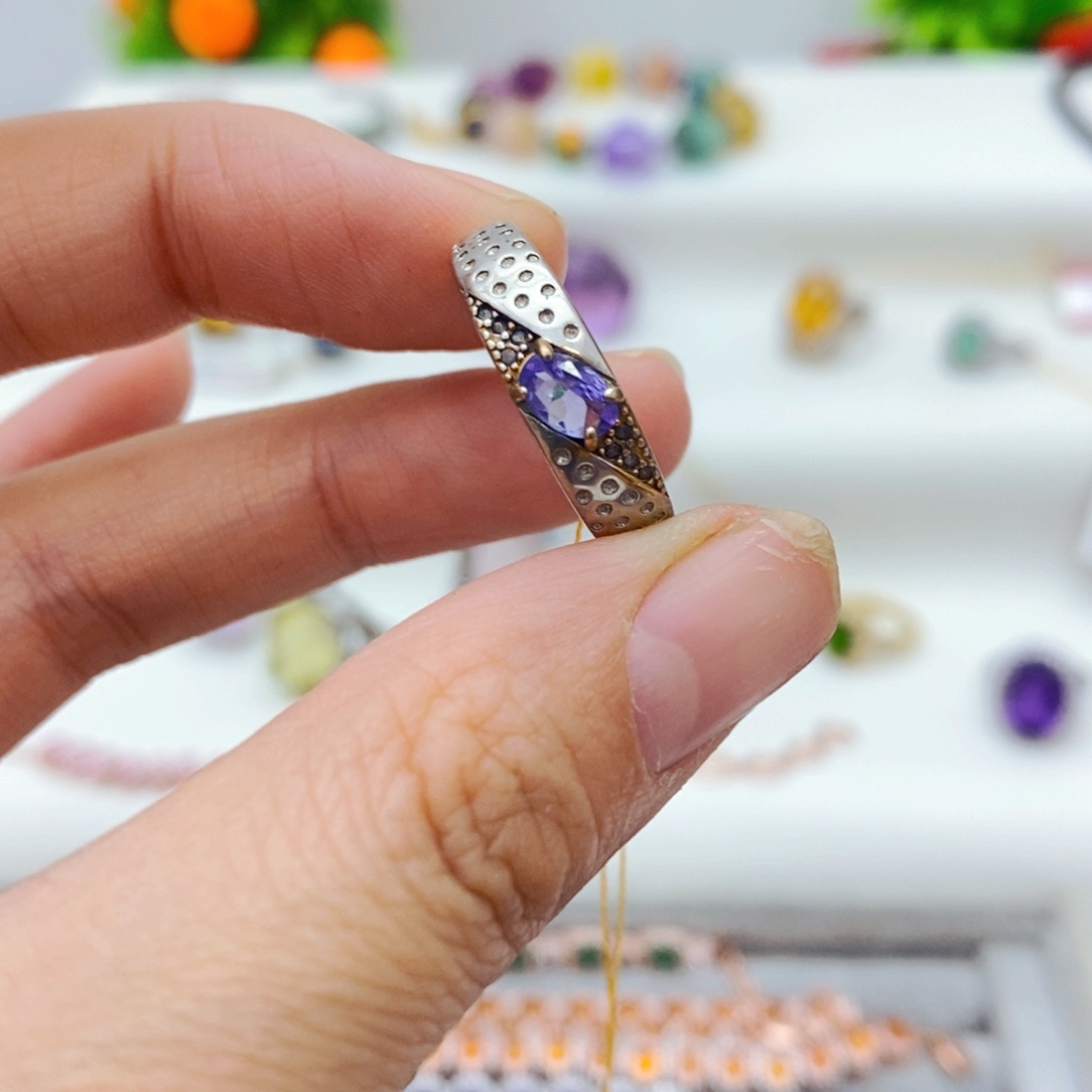 银S925镶嵌戒指坦桑石