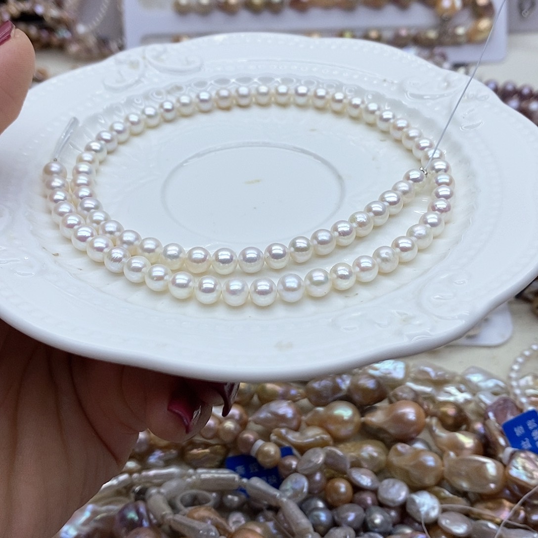 颈饰合金淡水珍珠