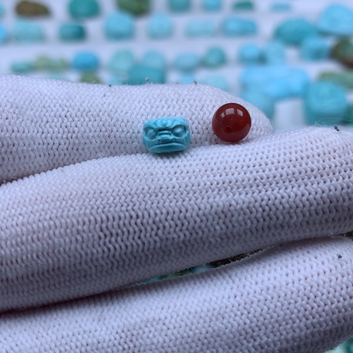 金***子南红玛瑙未镶嵌珠宝奇石