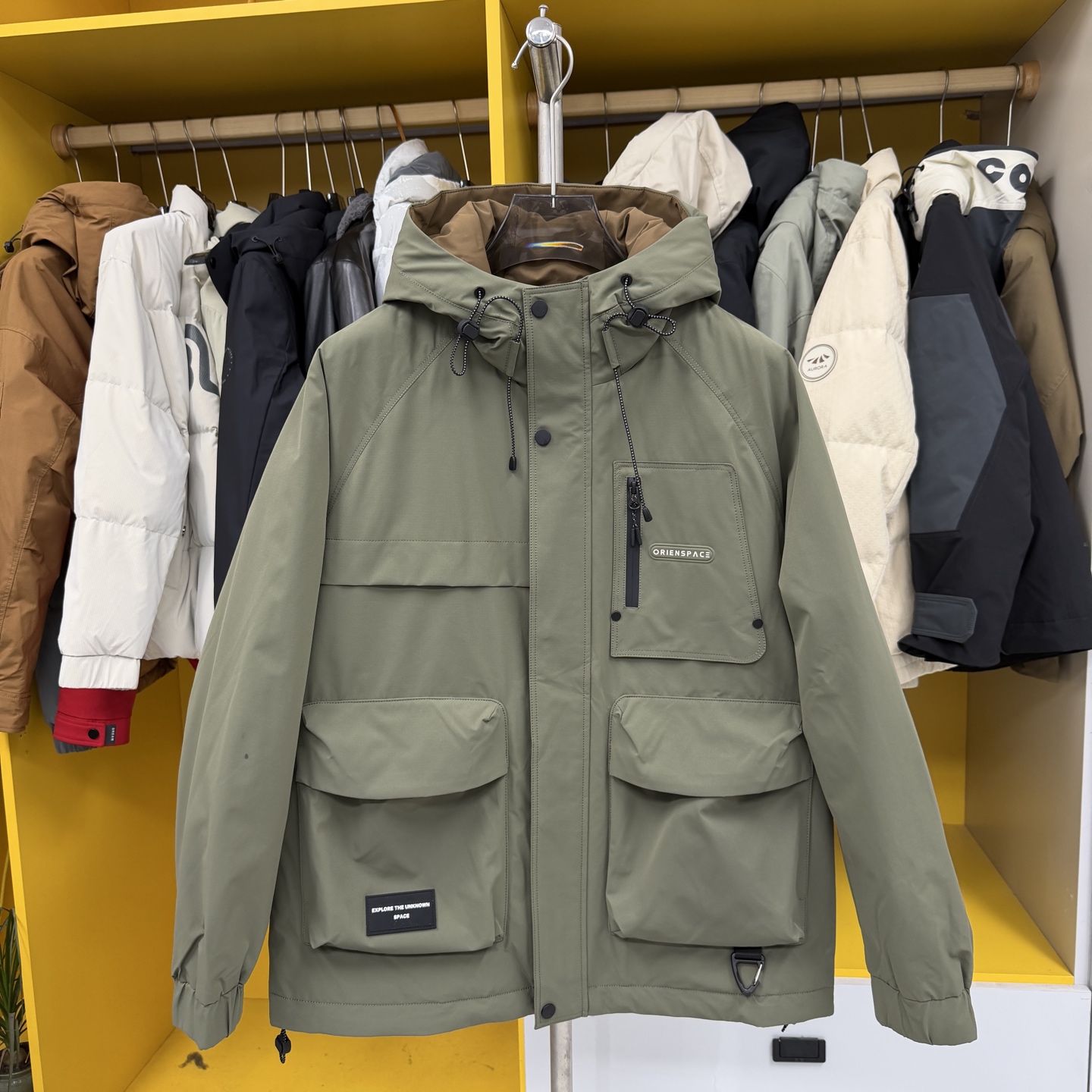 W949工装风90白鸭绒连帽防寒外套男士保暖日常休闲户外百搭上衣