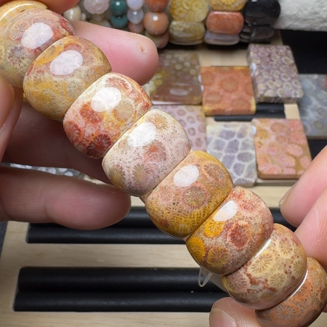 硅化玉未镶嵌纯天然色有机玉石保真色