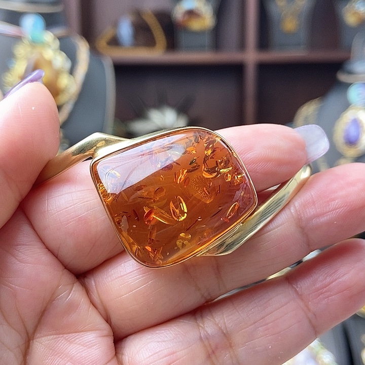 琥珀手镯银S925镶嵌手镯