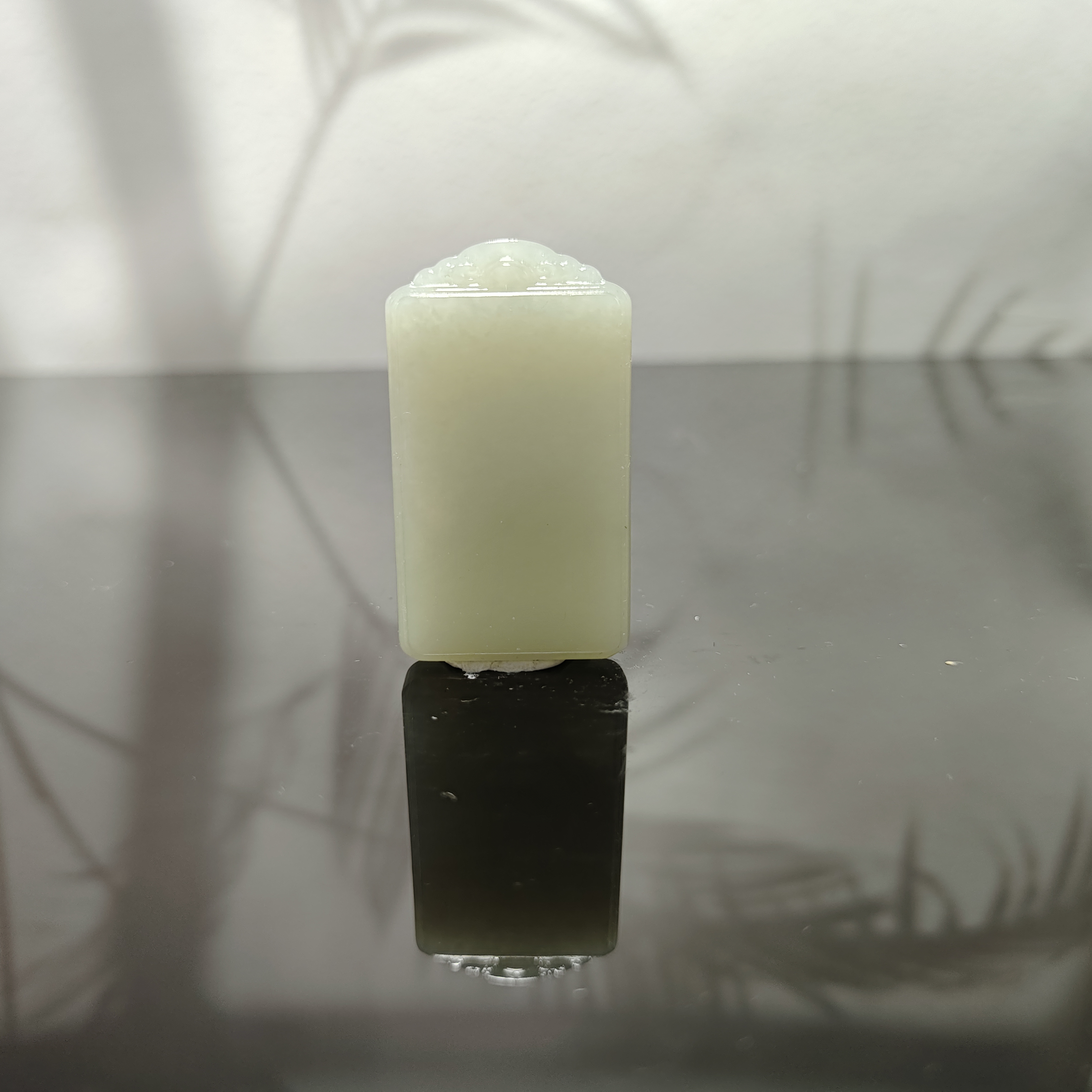 和田玉---无事牌吊坠（金山料）0047