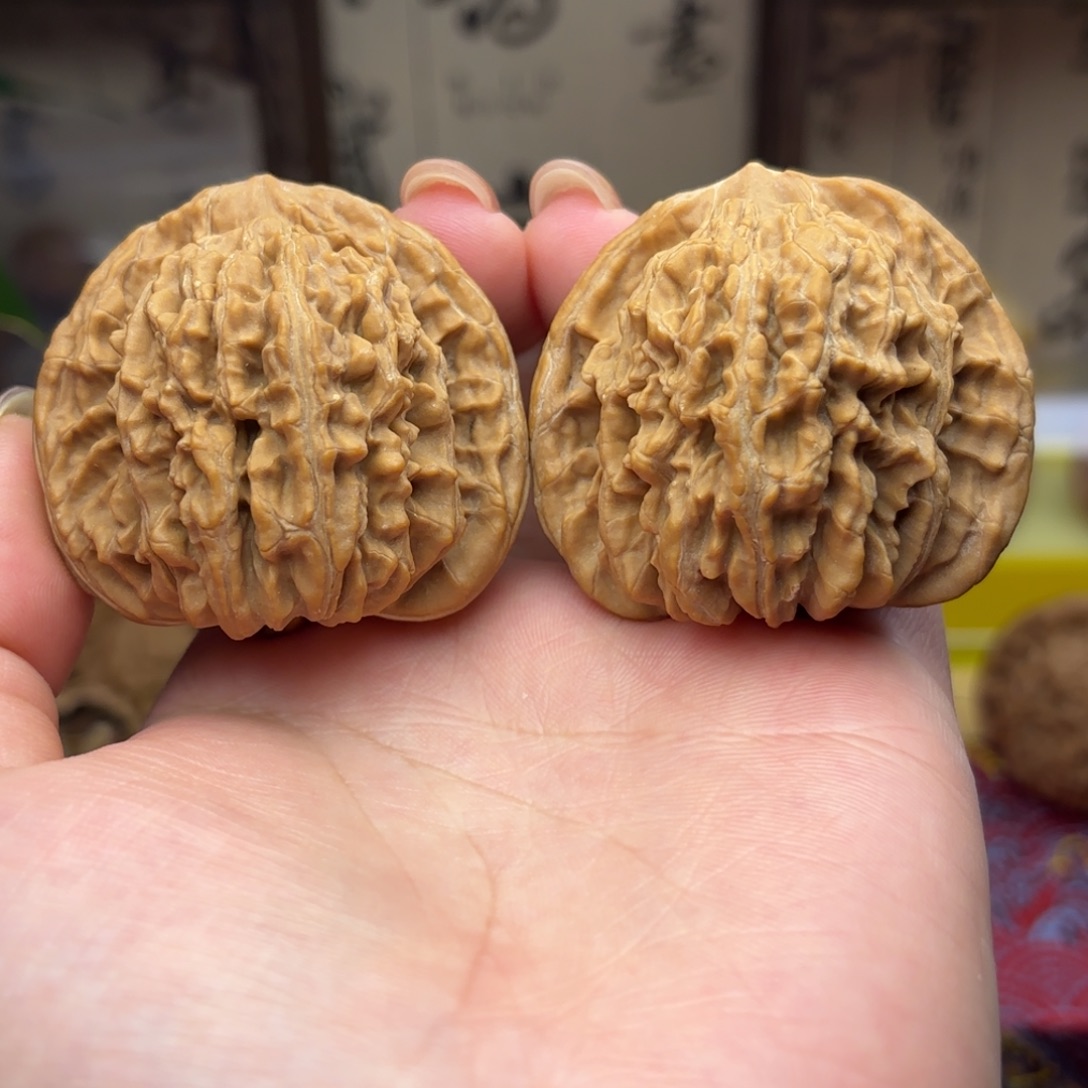 四座楼狮子头四十六尺54.4克