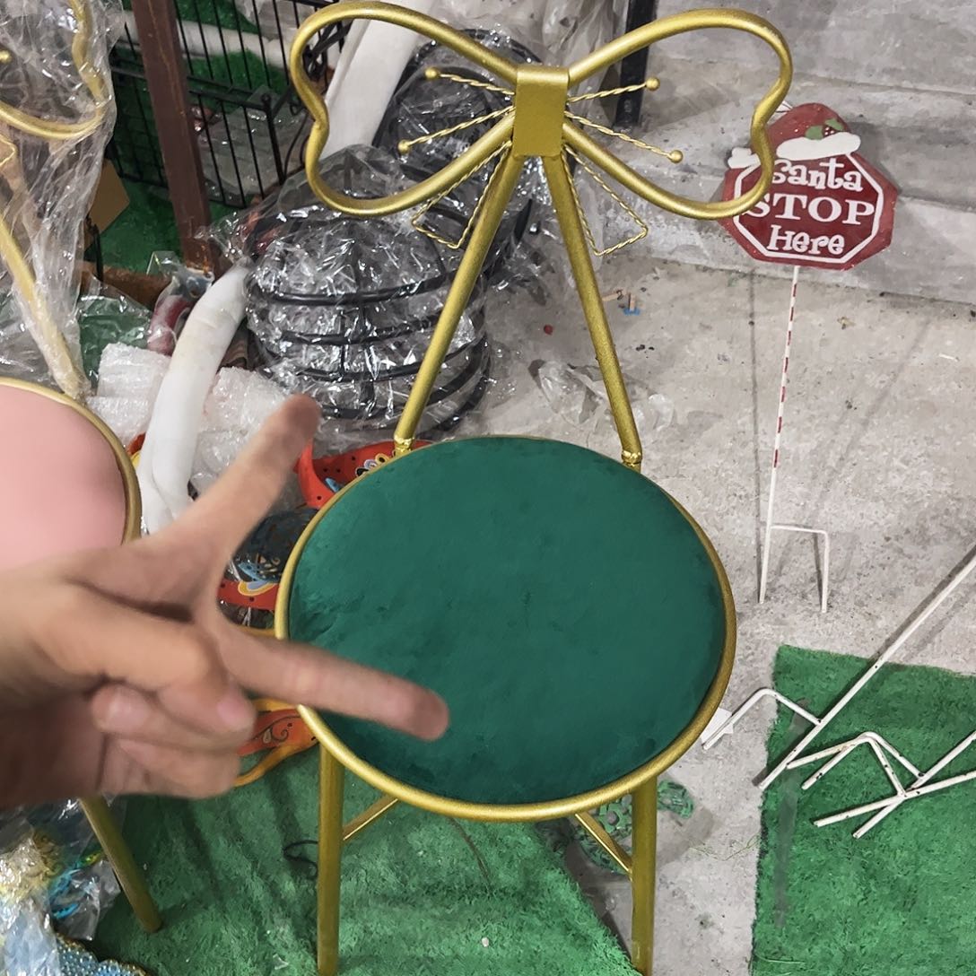 老***赵绿色两张都要皮面的