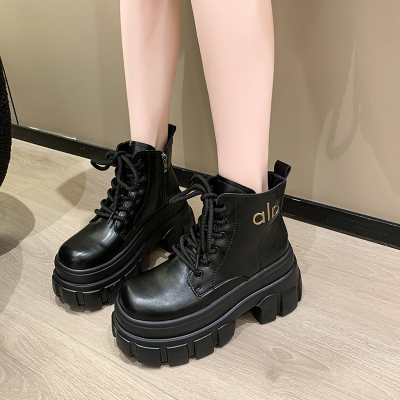 增高8cm厚底软底女靴子2025新款冬季马丁靴小短靴小个子松糕加绒