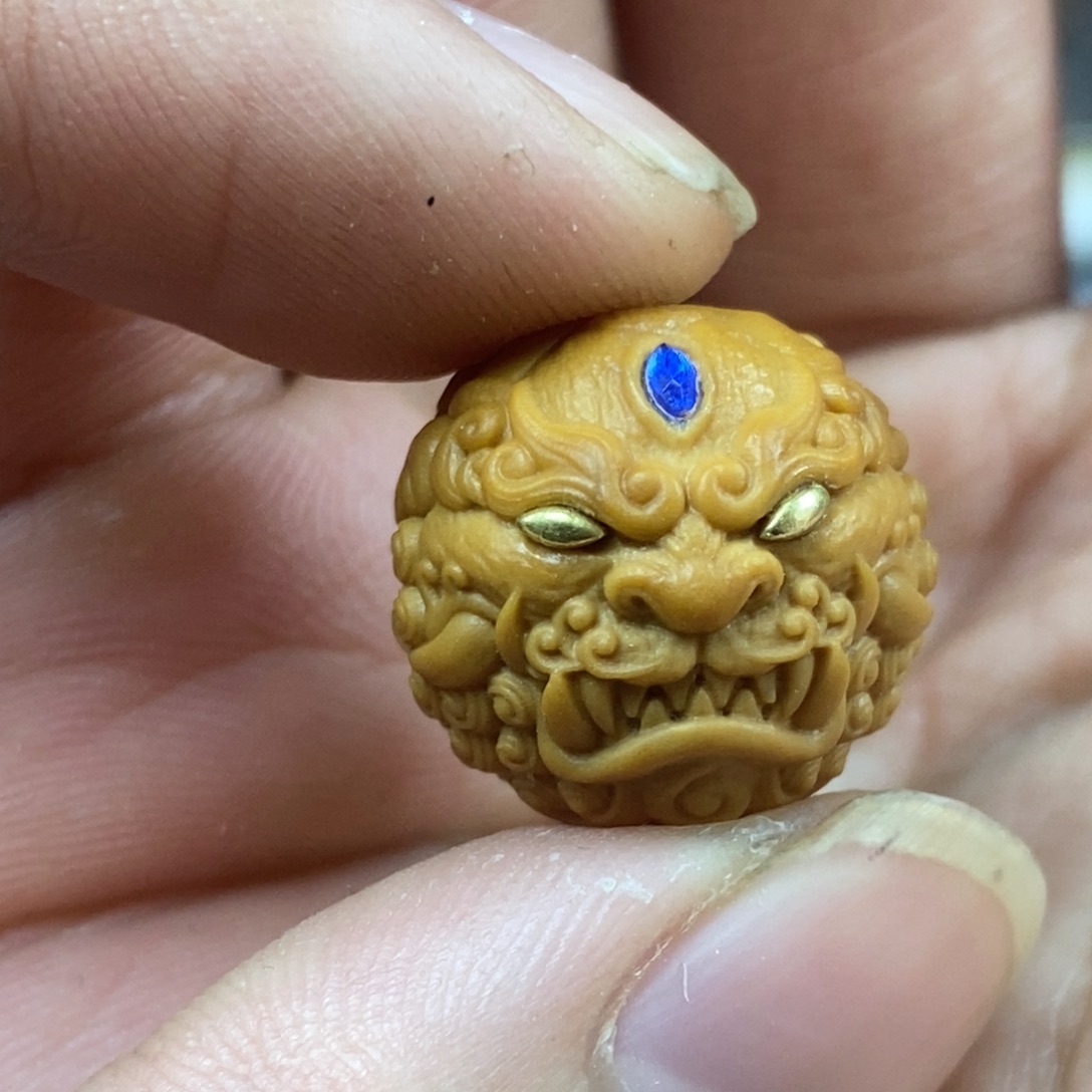 吊坠猴头核桃万福唐狮