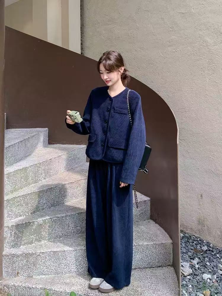 小香风灯芯绒套装女秋2025新款轻奢高级感休闲阔腿裤两件套爆款