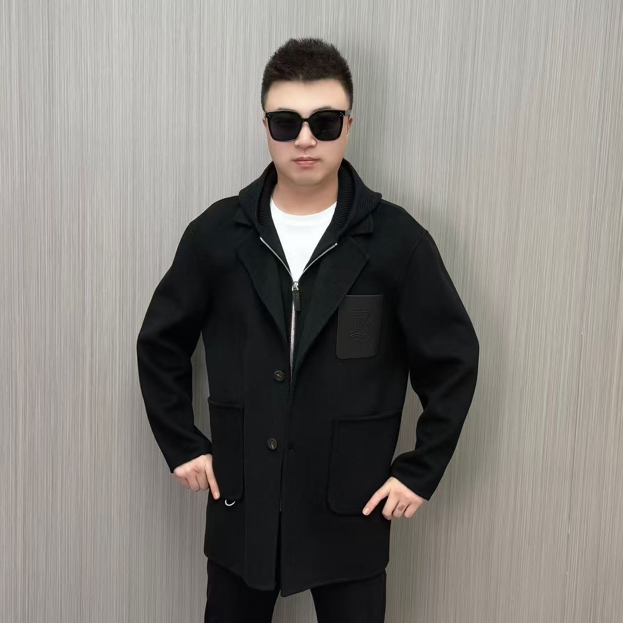 【23075】秋冬美利奴羊毛配绵羊皮双面呢中长款连帽假两件休闲夹克