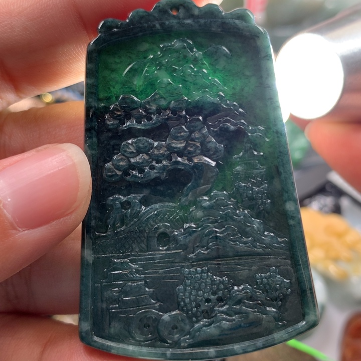 翡翠颈饰未镶嵌保真天然A货翡翠