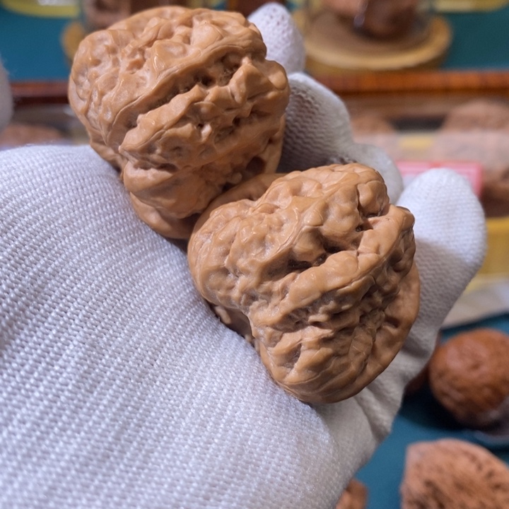 文玩核桃吊坠开背蛙