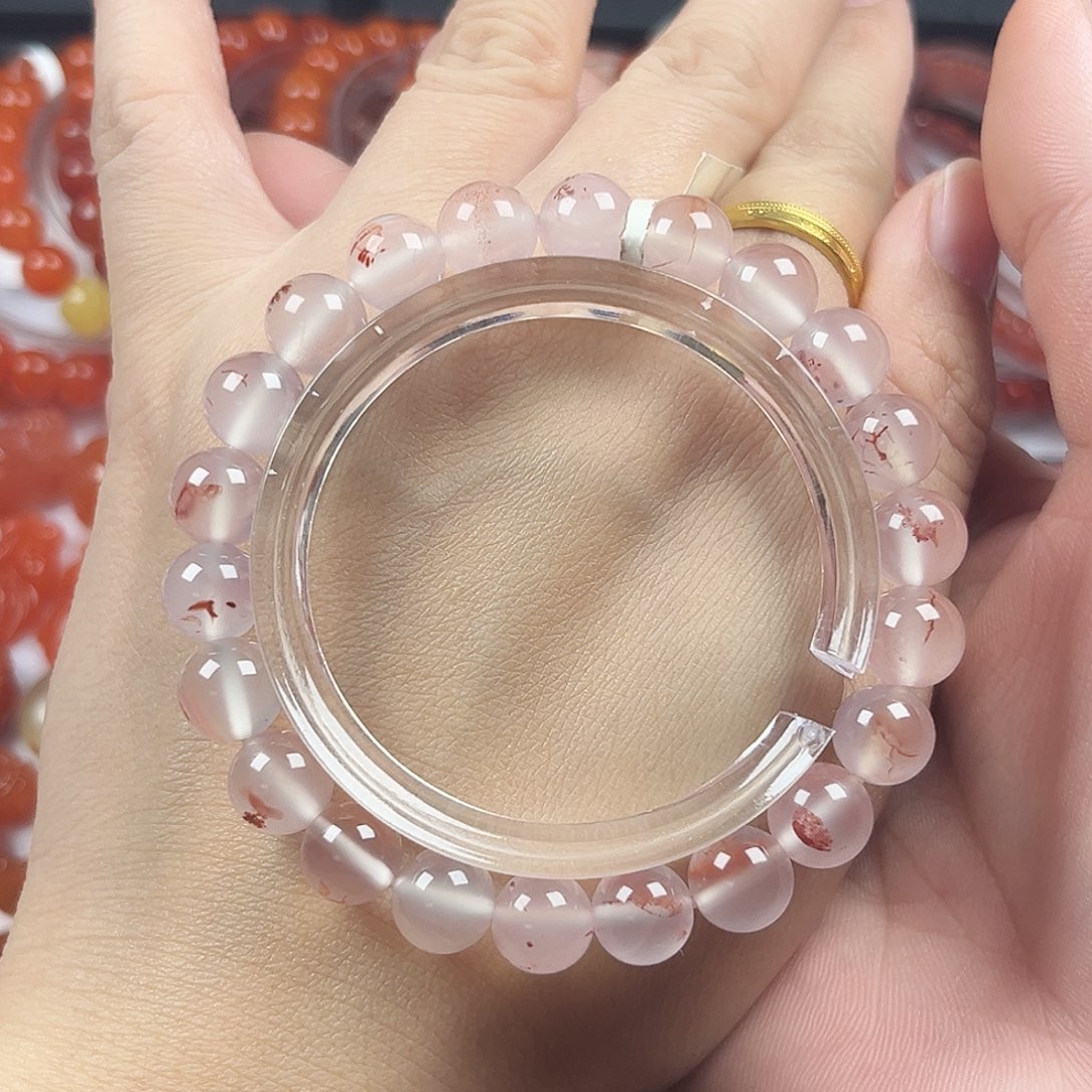 南红玛瑙未镶嵌珠宝奇石