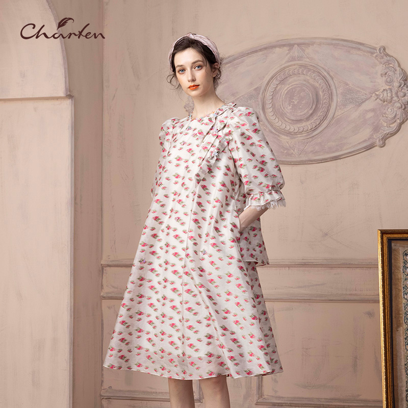 【媛媛专享】朝峰春季中袖复古宽松连衣裙CFD1C322-3063G