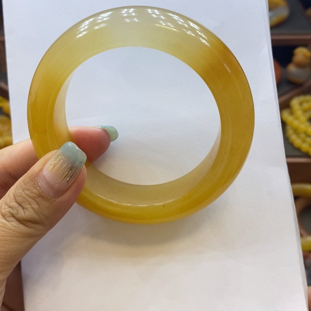 石英质玉（黄龙玉）未镶嵌手镯H
