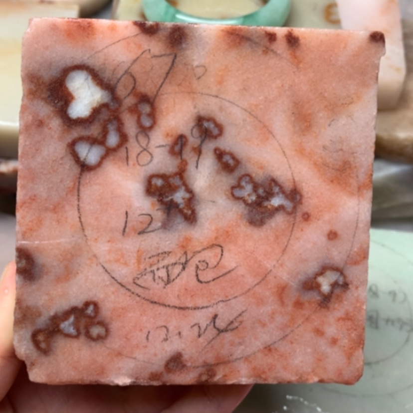 【闪购商品】未镶嵌手镯石英岩玉暖**阳粉底玛奇朵