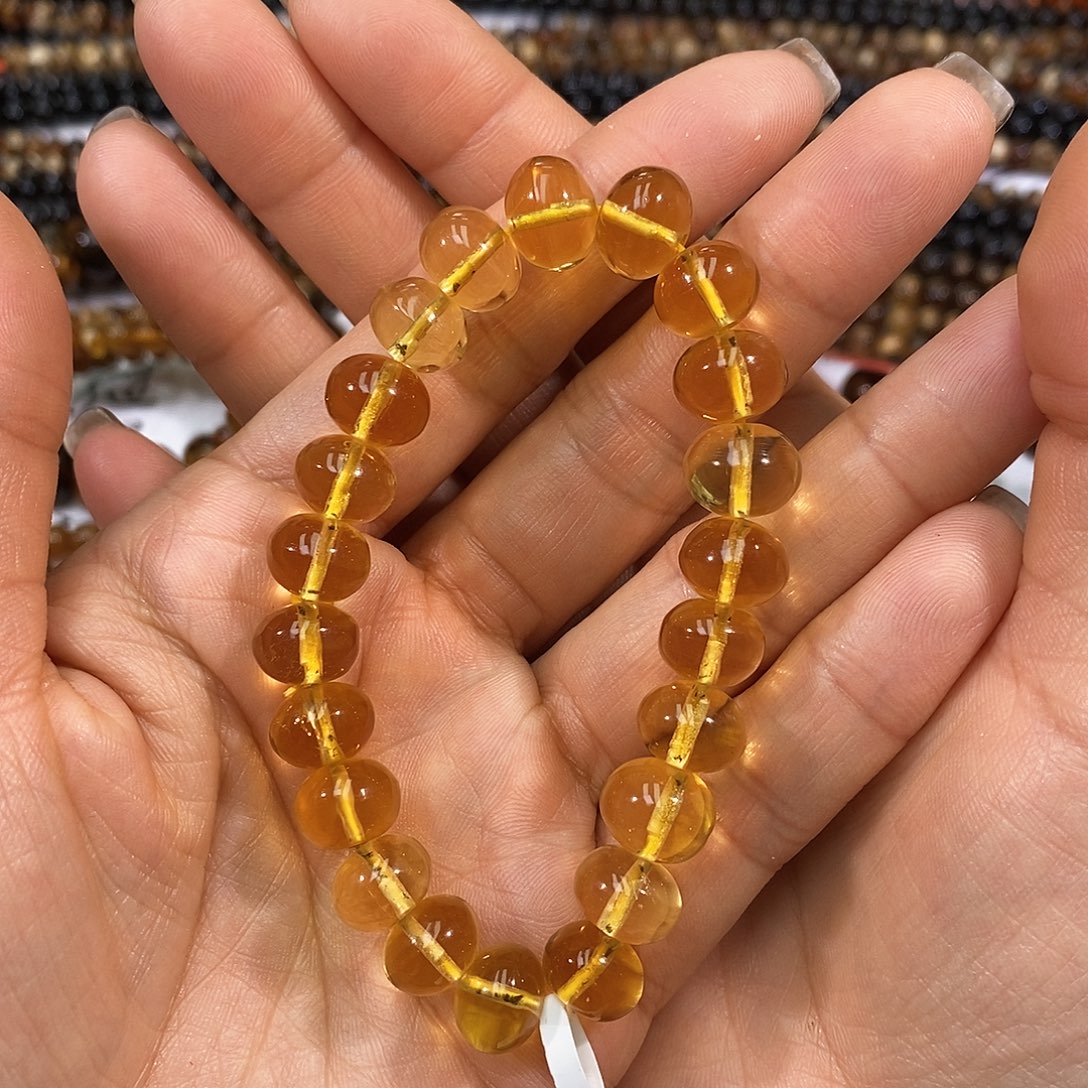琥珀未镶嵌手链抚顺琥珀