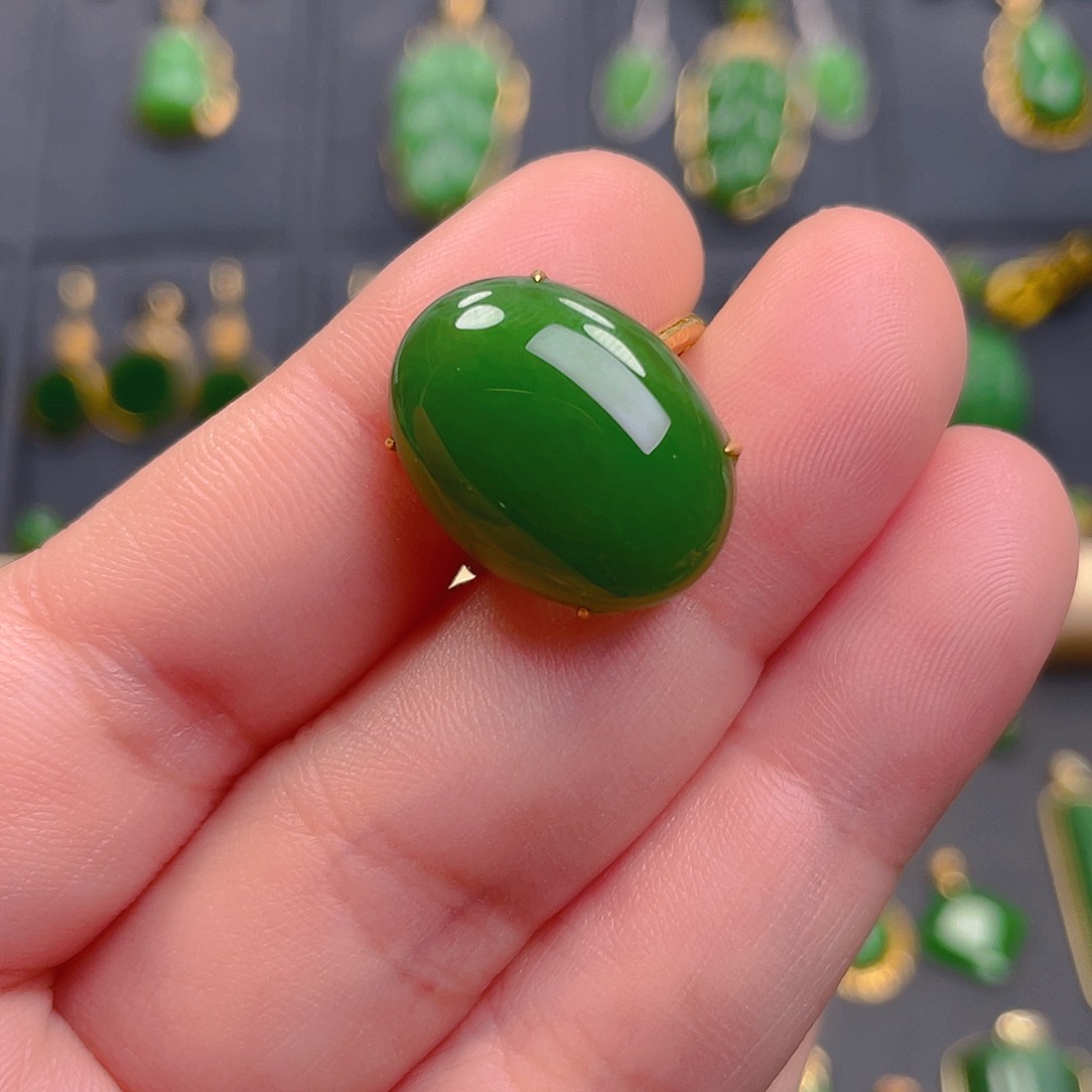 和田玉（碧玉）戒指18K金镶嵌2580