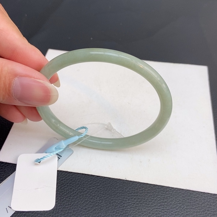 翡翠手镯未镶嵌55-57贵妃