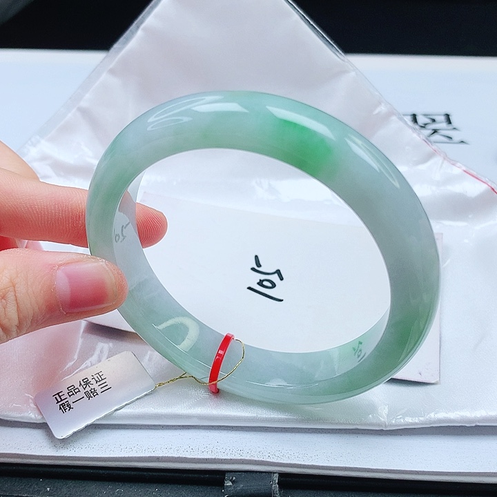 翡翠手镯未镶嵌缅甸天然a货手镯58+