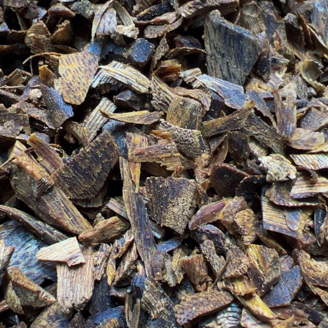 沉香手把件兔****草奇楠高端切珠料50克