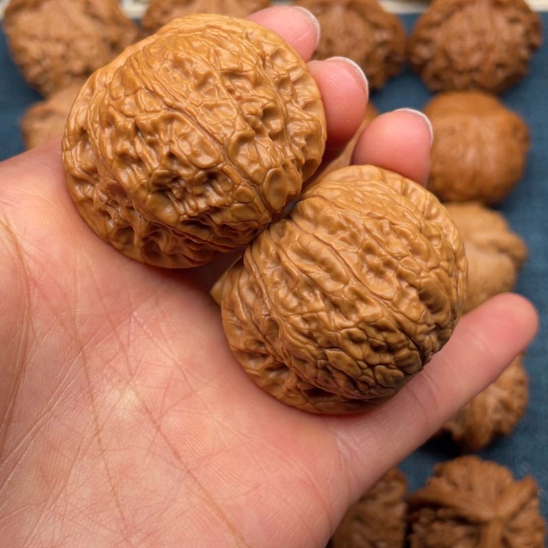 文玩核桃把件42全品毕业大乾隆磨