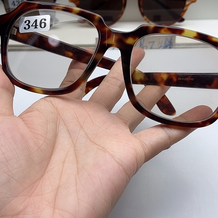 无框款复古印花连衣裙女