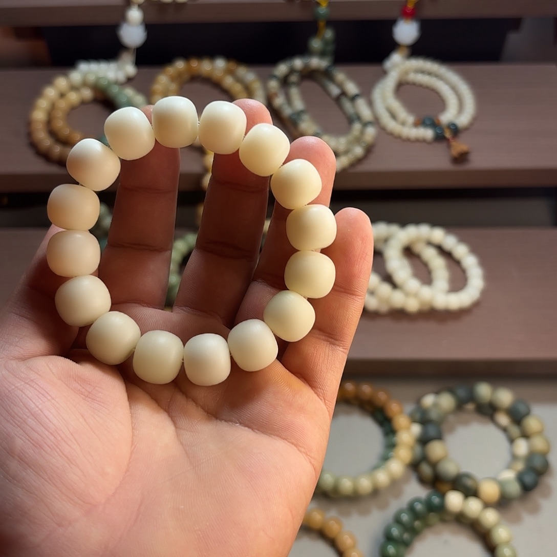 k***-吊坠菩提根/象牙果