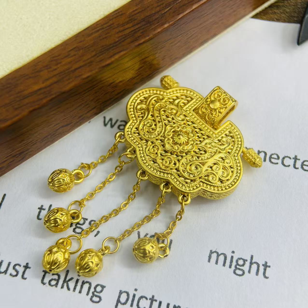 黄金足金999金铃垂穗如意锁首饰配件DP2989-04880