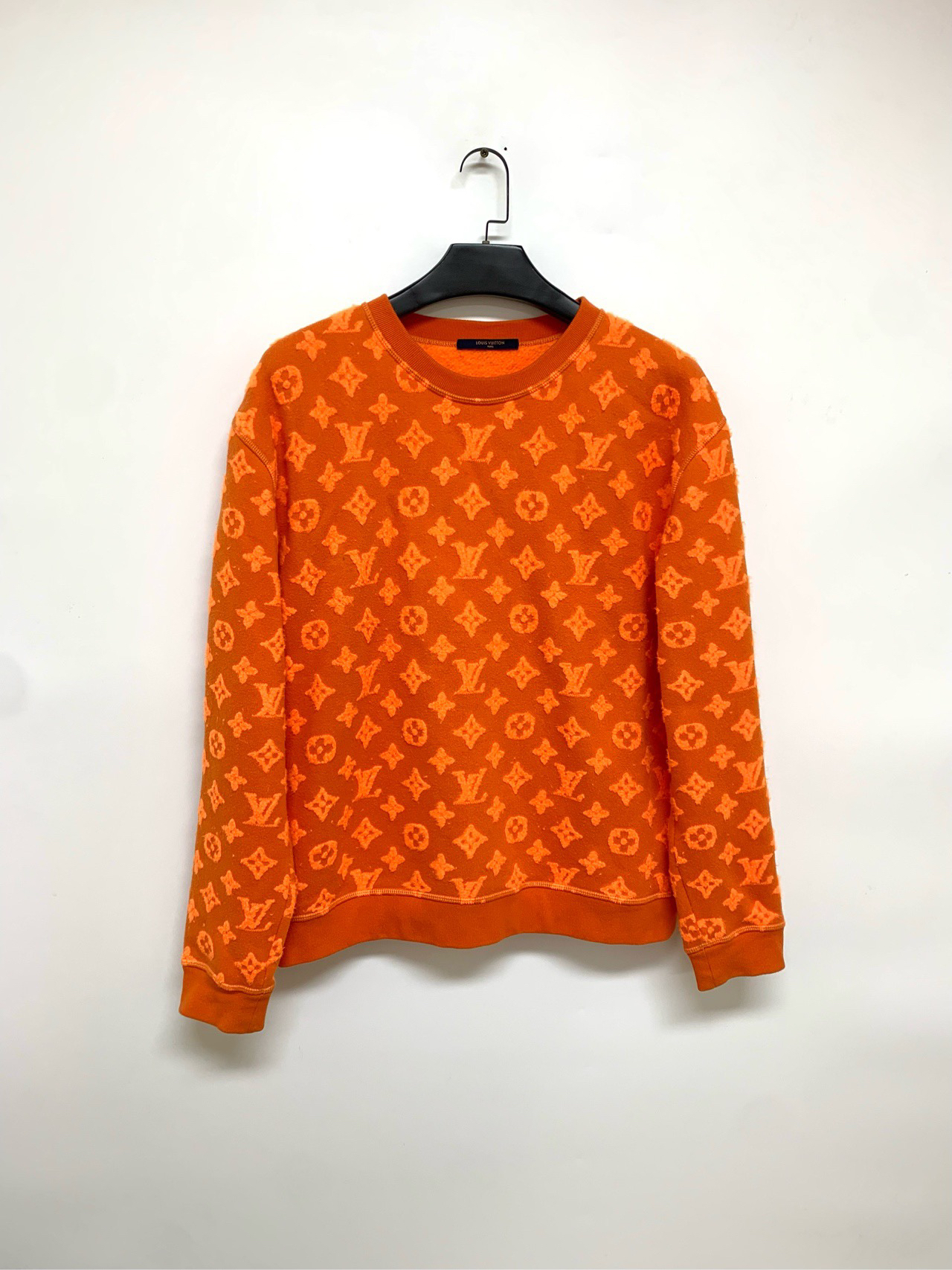 99新  【Lv】橙色植绒满印卫衣 L码