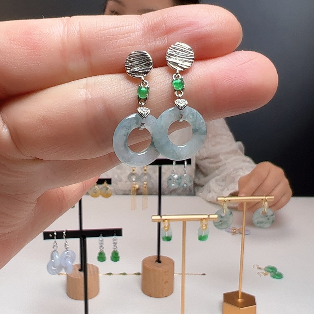 翡翠银S925镶嵌耳饰天然翡翠