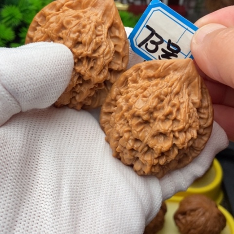 文玩核桃吊坠官帽48