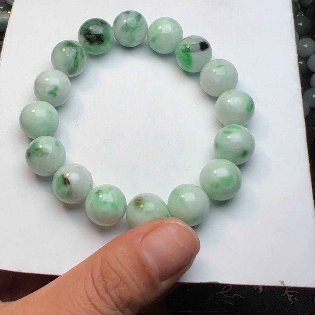 定制翡翠未镶嵌翡翠手串