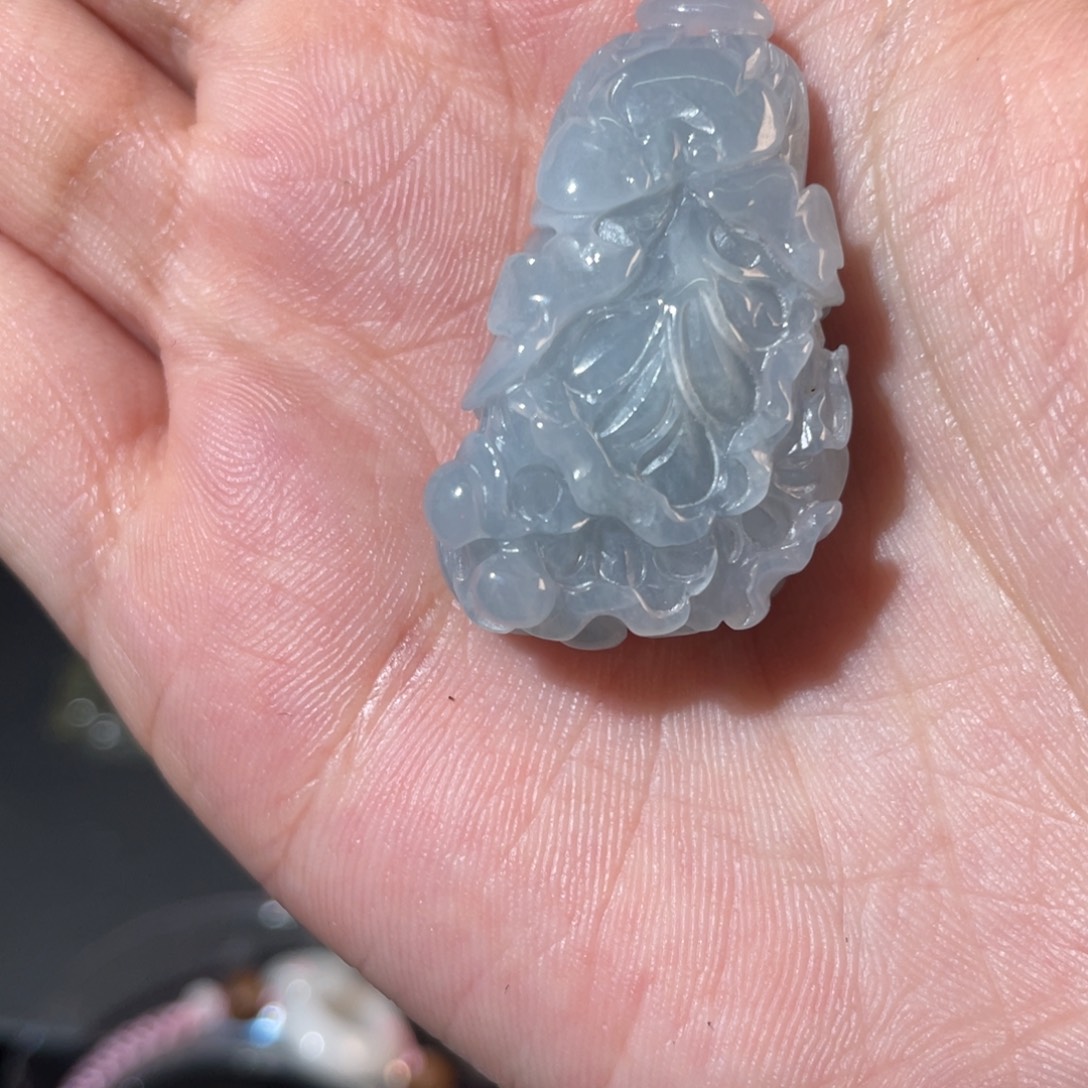 颈饰未镶嵌翡翠白菜