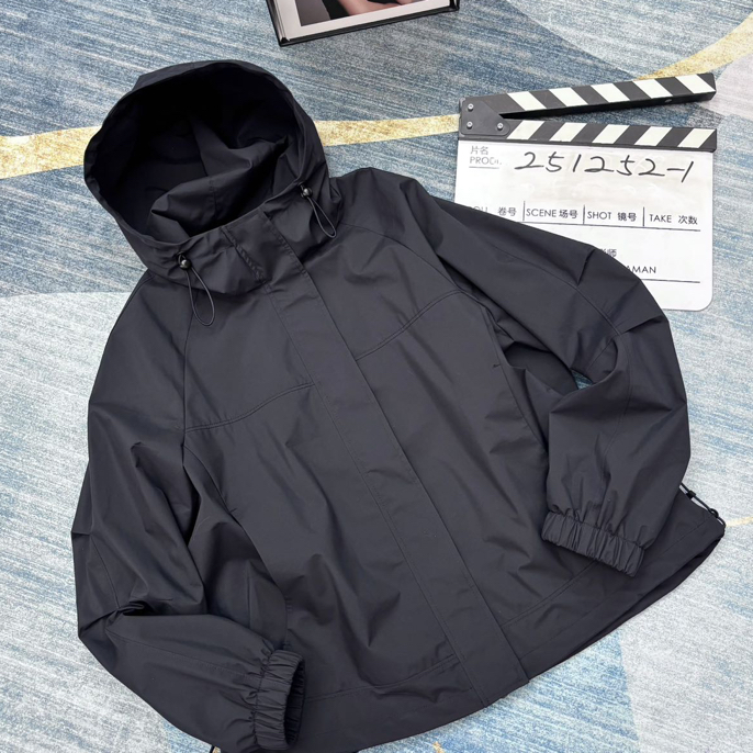 菲玛掂251252正品2025秋季新款时尚百搭连帽冲锋衣外套