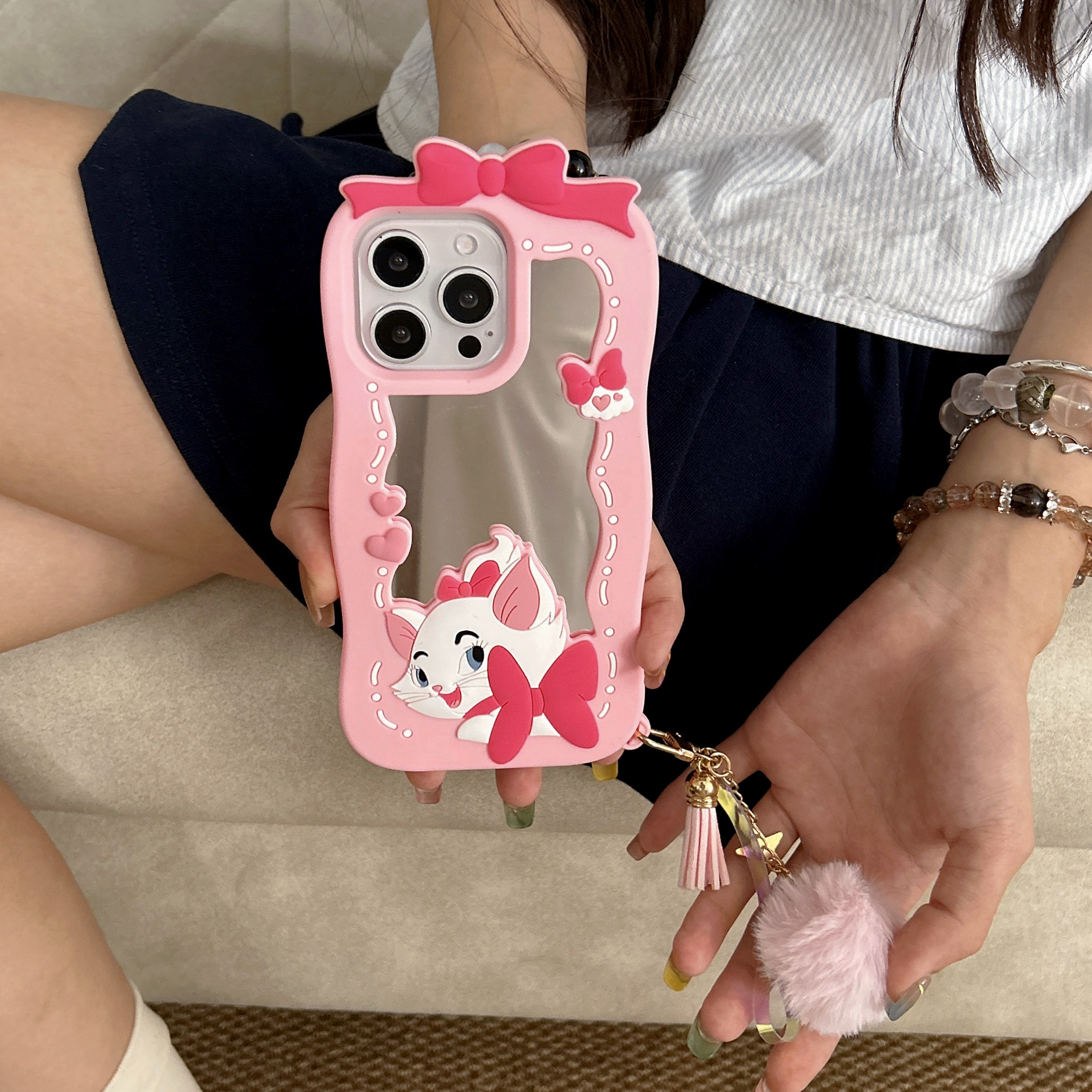 可爱镜面玛丽猫毛球iPhone17苹果16适用14/15pro max手机壳防摔13