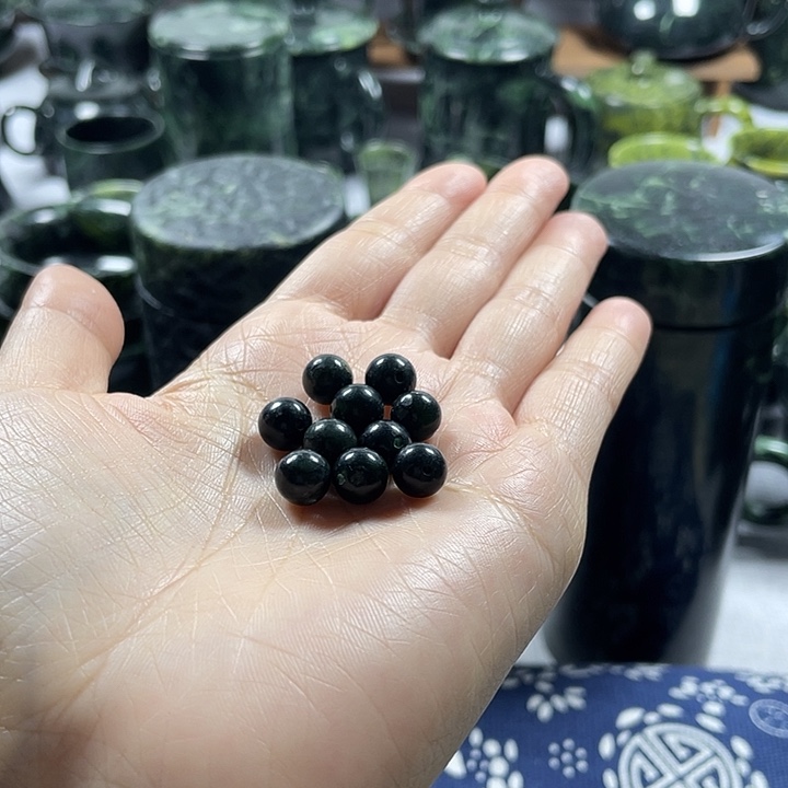 蛇纹石玉未镶嵌手串