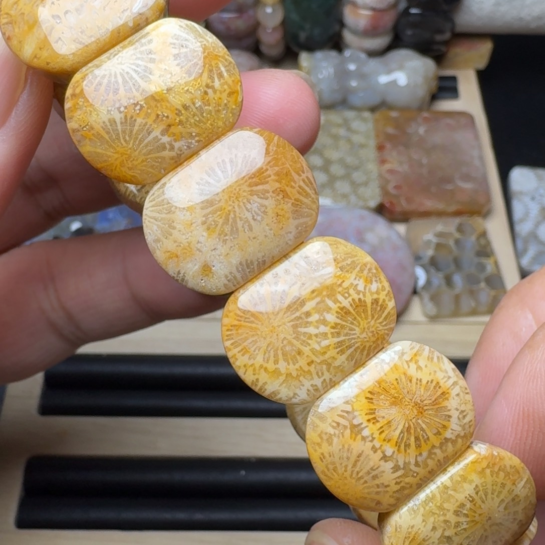 硅化玉未镶嵌纯天然色有机玉石保真色