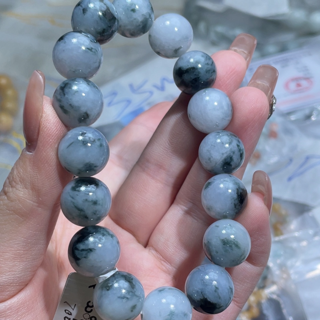 翡翠未镶嵌挂件翡翠