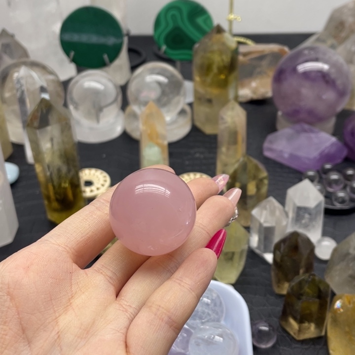 水晶74未镶嵌卷****?天然水晶