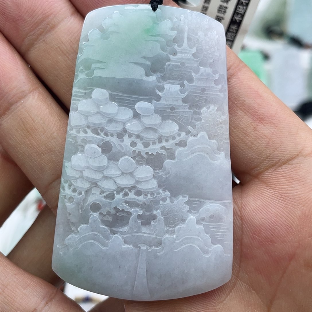 颈饰未镶嵌翡翠尤翡翠