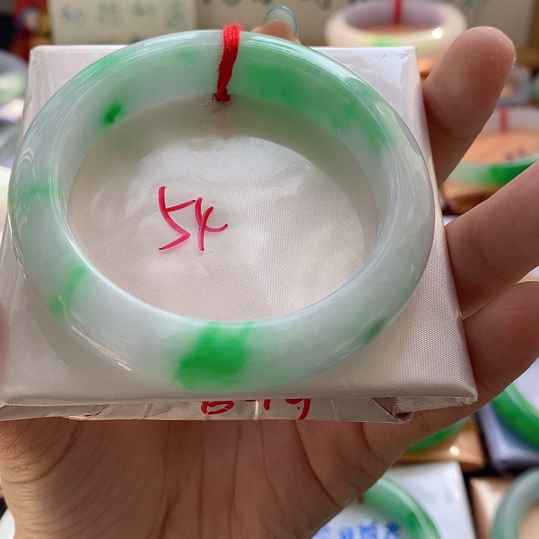 翡翠手镯未镶嵌5号