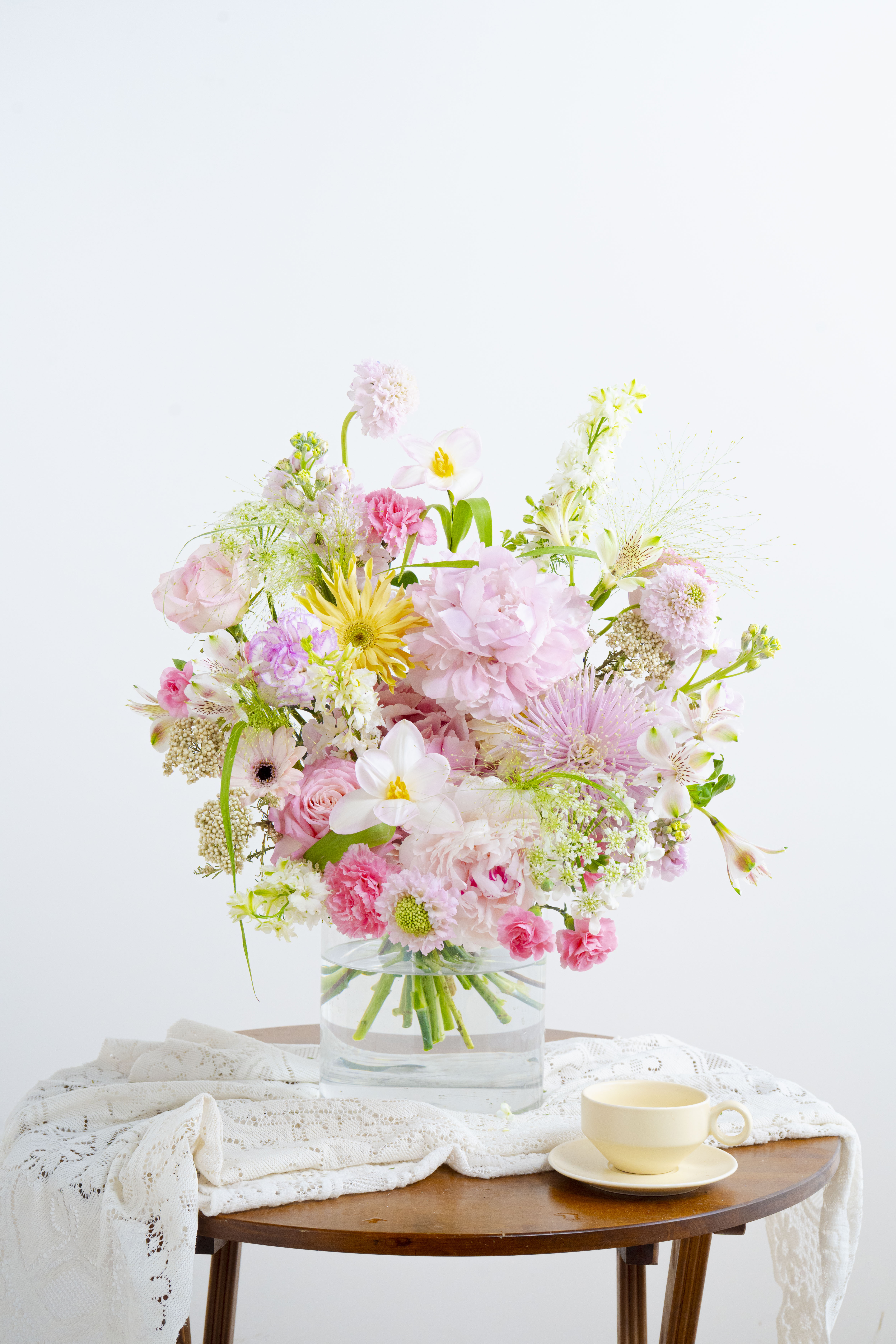 鲜花花束云南昆明基地直发家用高品质切花瓶插花花艺居家插花专用