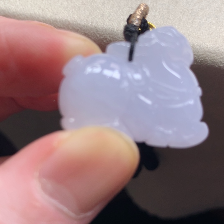 翡翠颈饰未镶嵌吊坠