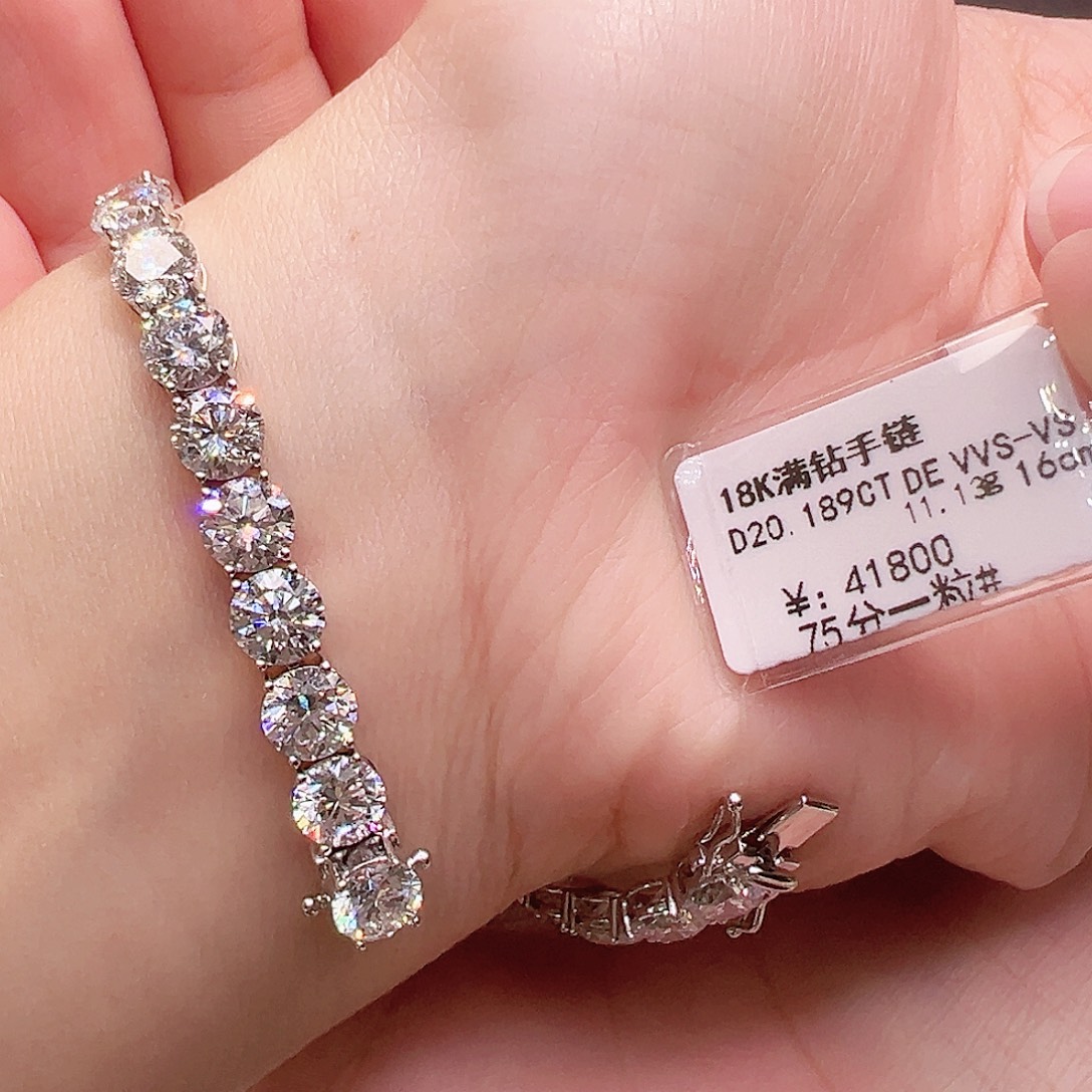 18K金镶嵌实验室培育钻石套链单颗75分，网球款手链