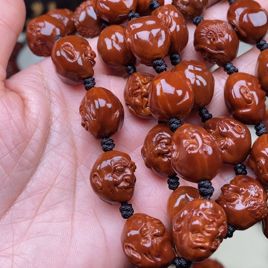 橄榄核吊坠南**生十八罗汉